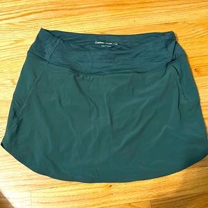 Outdoor Voices Women’s Skort Size Large Green Emerald